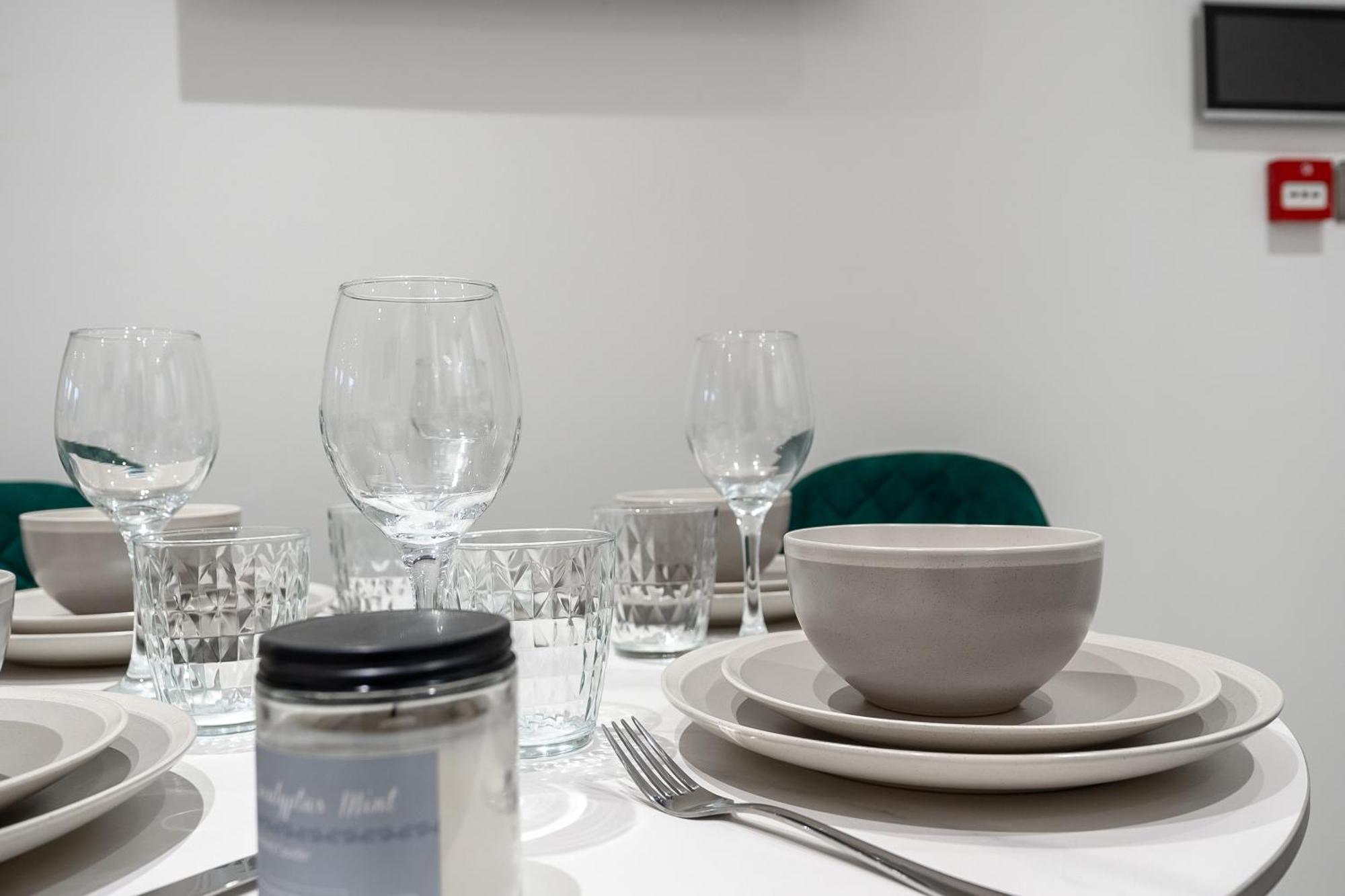 Beautiful Flat Near Central London - Entire Flat - Equipped Kitchen - Private Bathroom Buitenkant foto