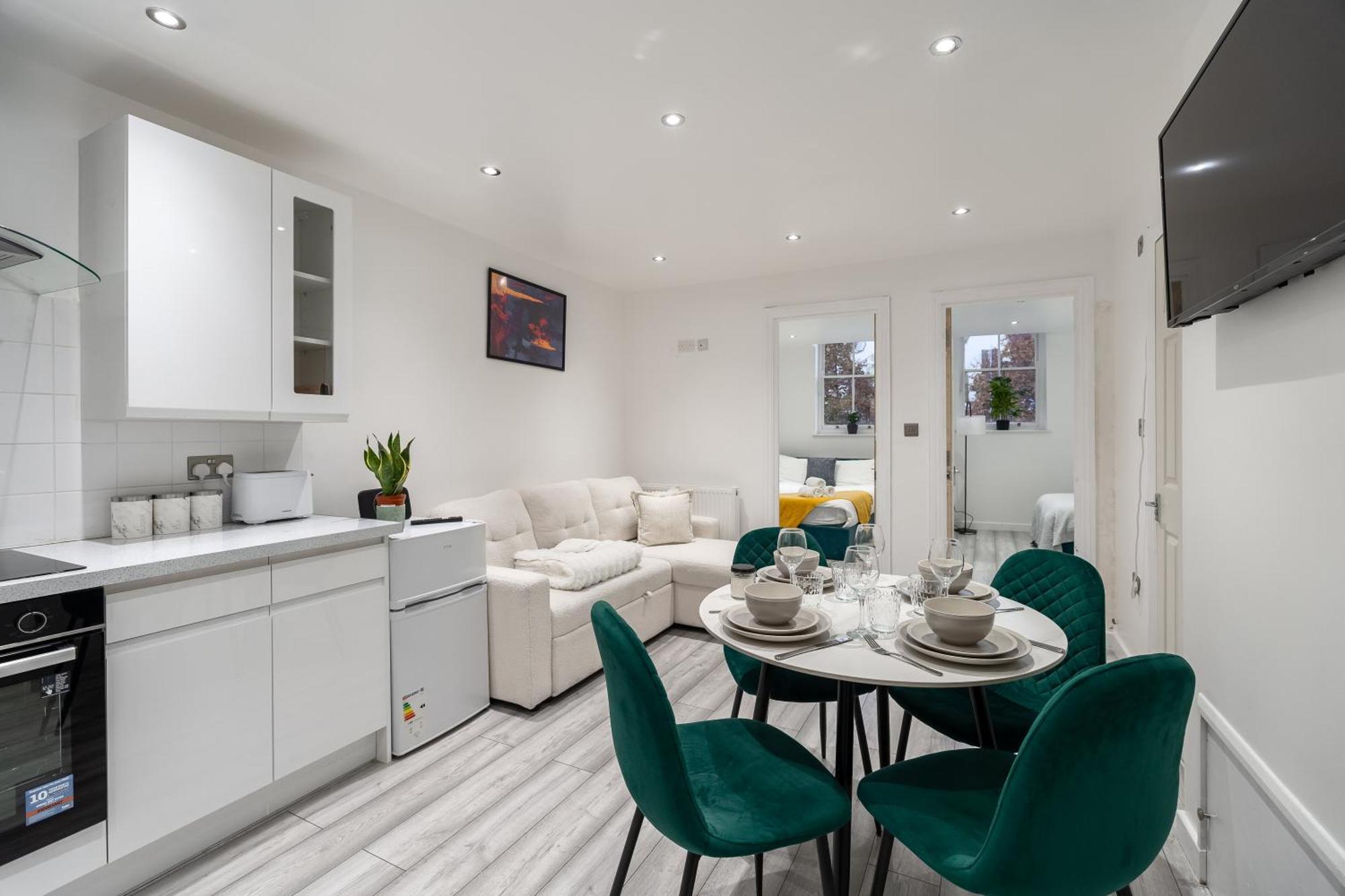 Beautiful Flat Near Central London - Entire Flat - Equipped Kitchen - Private Bathroom Buitenkant foto